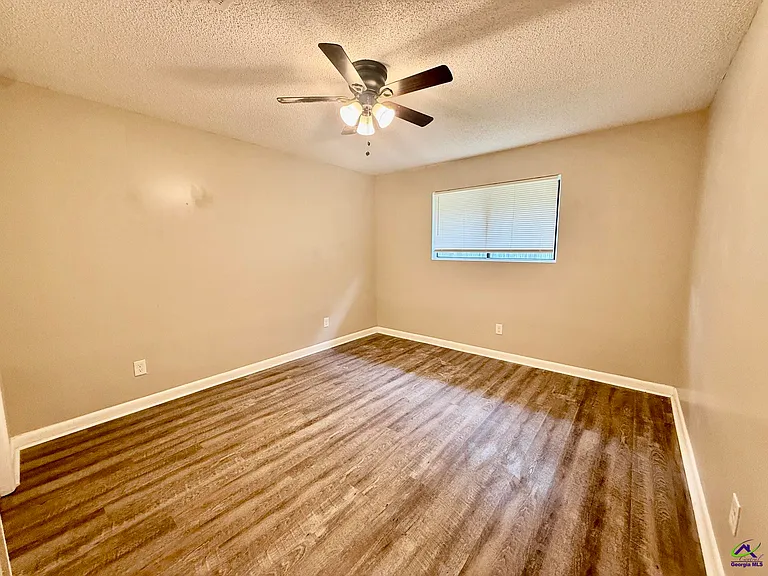 144 Pleasant Hill Ct — Photo 11