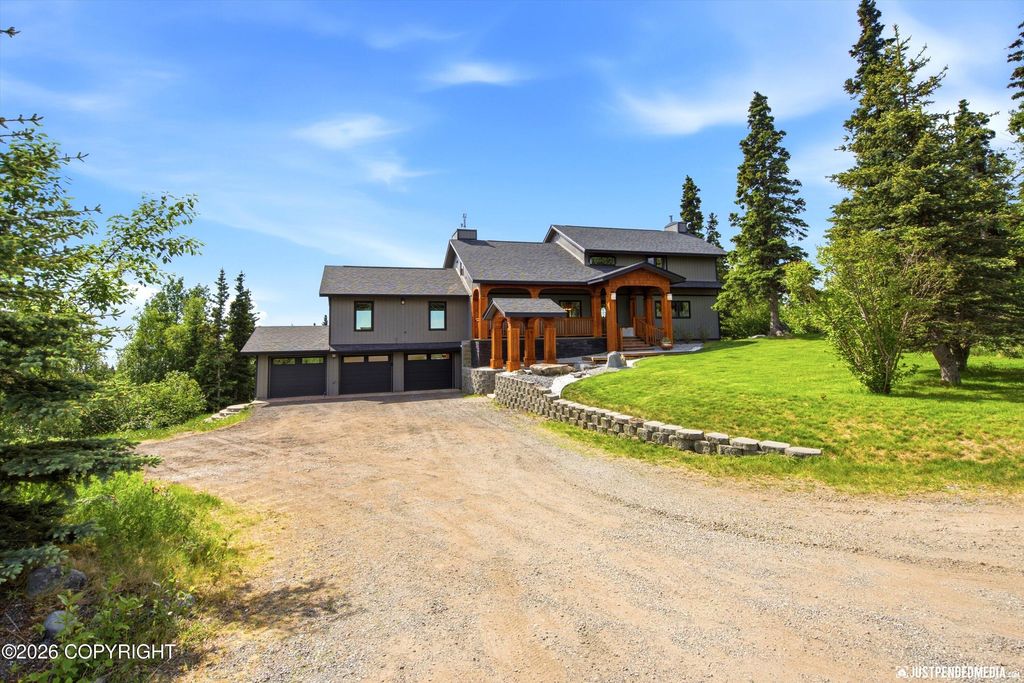 14760 Prator St, Anchorage, AK - View 2