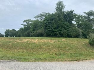 27 Cedar Point, Blanchester, OH 45107