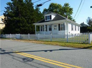 29 Titus St, Cumberland, RI 02864