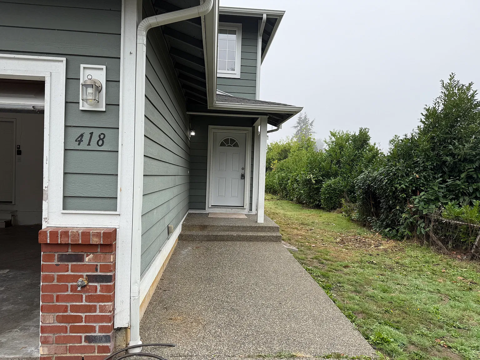 3 bed, 2.5 bath, 1401 sqft, $2,650 — Photo 1