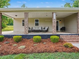 5172 Payne St, Trinity, NC 27370