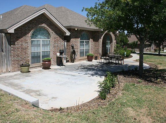 3rd image of 2206 S County Road 1085