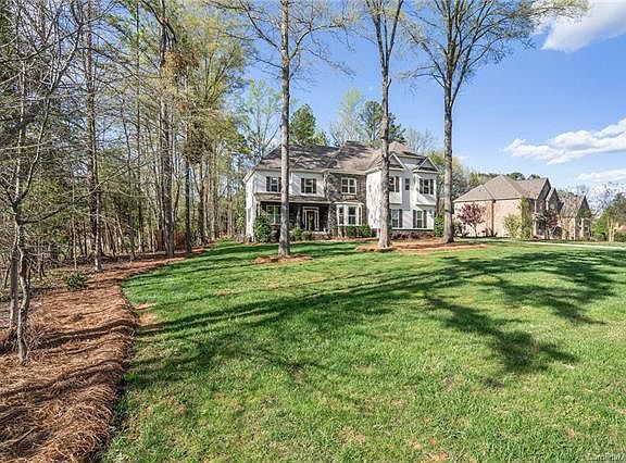 2nd image of 528 Hillandale Dr