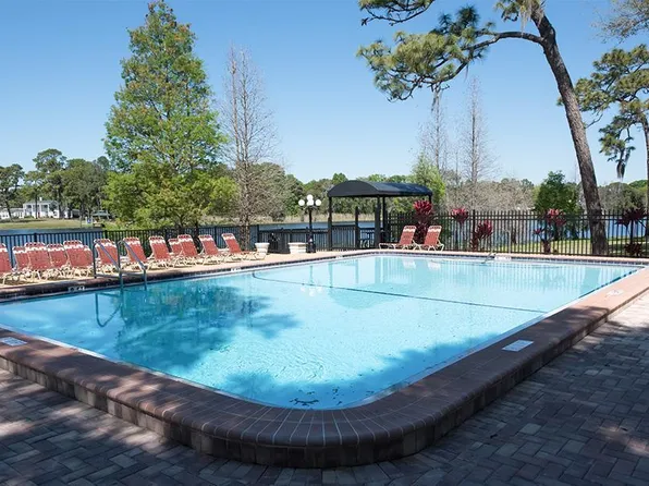 Deerpath on the Lake