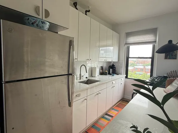 21-47 33rd Street image 1 of 5