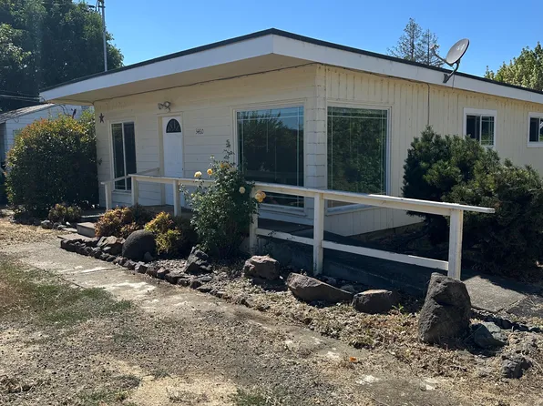 3460 Carnes Rd #1, Roseburg, OR 97471