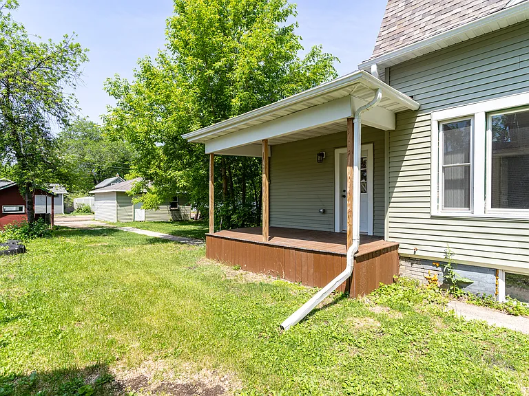514 Cherry St — Photo 3