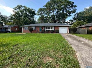 1607 Chapman Ave NE, Huntsville, AL 35811