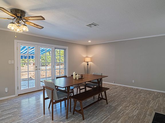 4th image of 3215 Corinna Dr