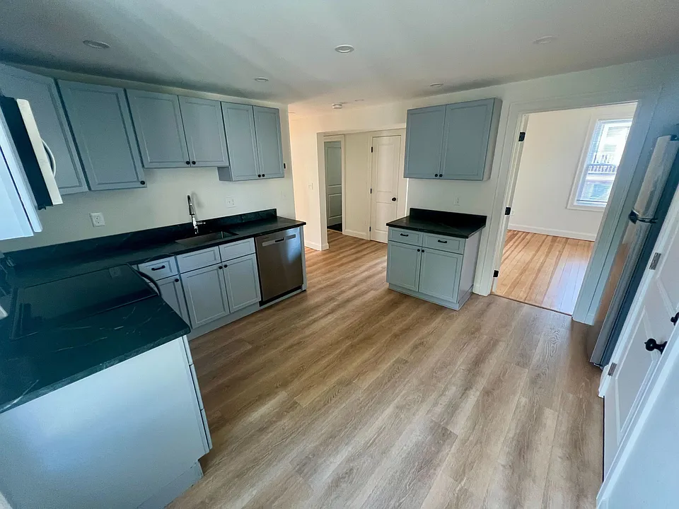 Kitchen - Full View