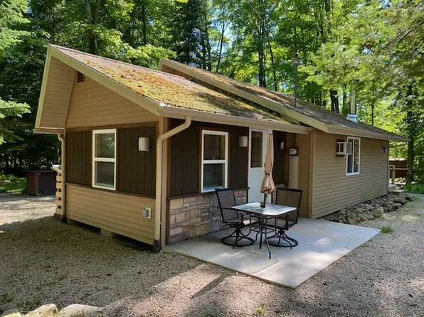 14691 Bear Paw Trl, Mountain, WI 54149