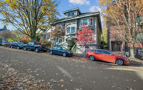 2717 SW 2nd Ave #1 Photo 1