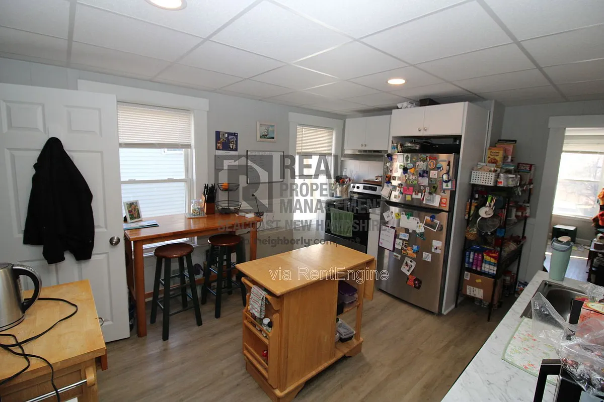 Building Photo - 61 3rd St #202