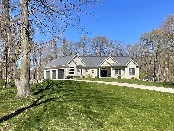 2nd image of 6639 Wood Ln