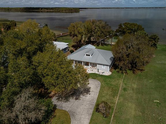5th image of 12495 SE Sunset Harbor Rd