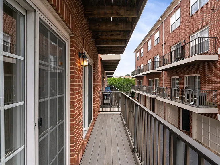 3428 Wilson Blvd — Photo 25