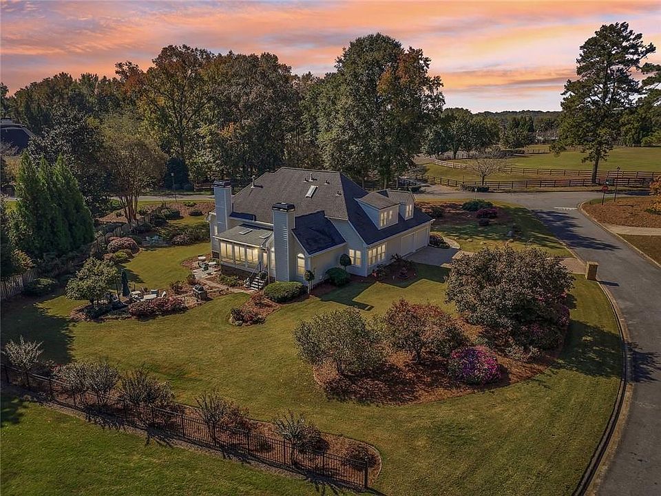 1st image of 5915 Polo Dr