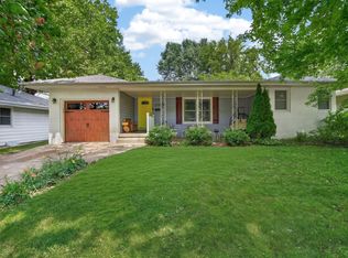 2209 Hillside Ave, West Des Moines, IA 50265