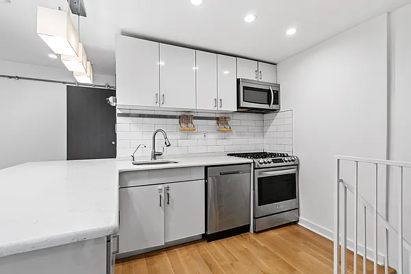 Sold by Douglas Elliman | media 4