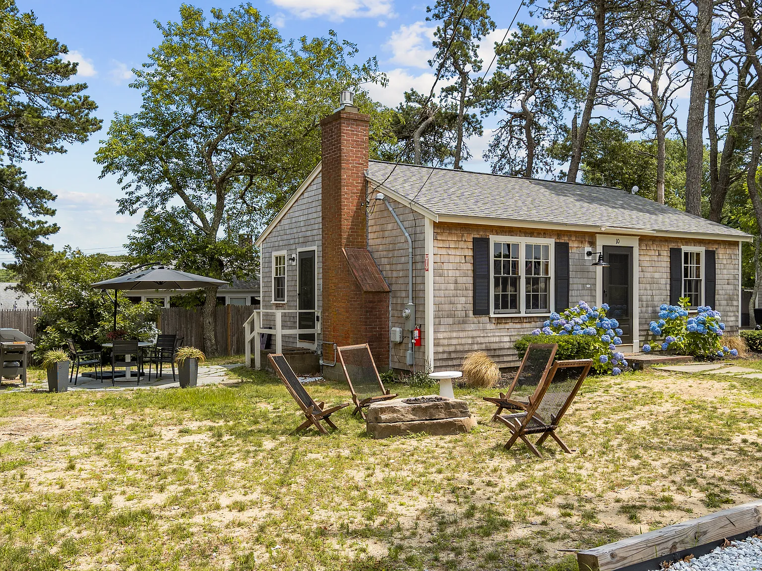2 bed, 720 sqft, $2,500 — Photo 3