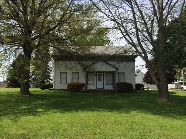 18648 Melms Rd, Genoa, IL 60135