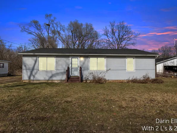 226 Miller St, Ionia, MI 48846