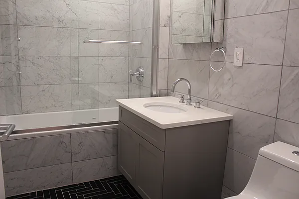 Rented by Vertical Real Estate LLC | media 8