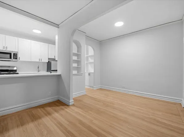 3801 Greystone Avenue image 1 of 12