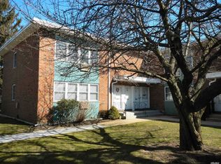 92 Farber Dr, West Babylon, NY 11704