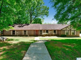 10023 Bayreuth Dr SE, Huntsville, AL 35803