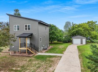 120 Eleonor St, Two Rivers, WI 54241