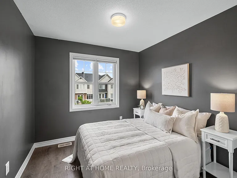 403 Gerardia Ln — Photo 25