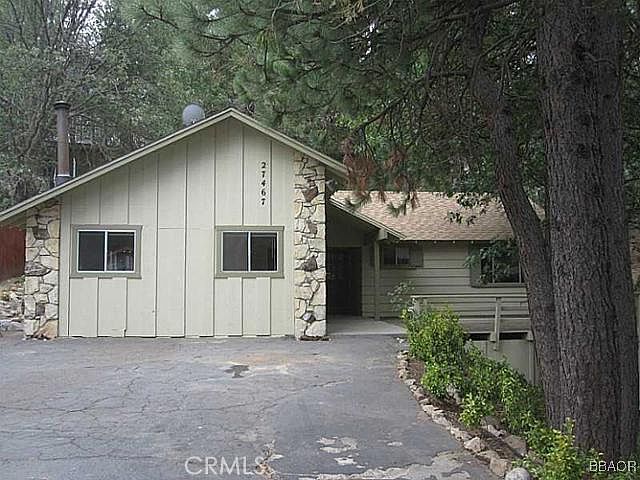 1st image of 27467 Nancy Dr