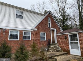 880 Powell Rd #B, Mount Holly, NJ 08060