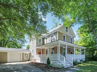 215 High St, Hampton, NH 03842