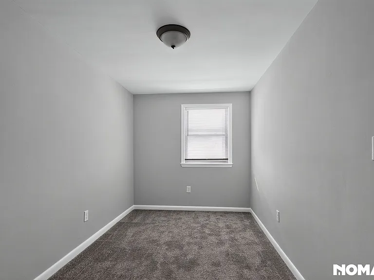 2229 Redthorn Rd — Photo 21
