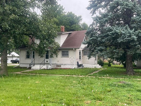 2nd image of 116 W D St