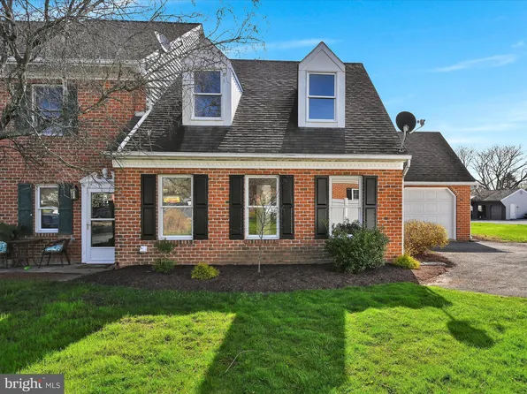 196 Rockford Sq, Mountville, PA 17554