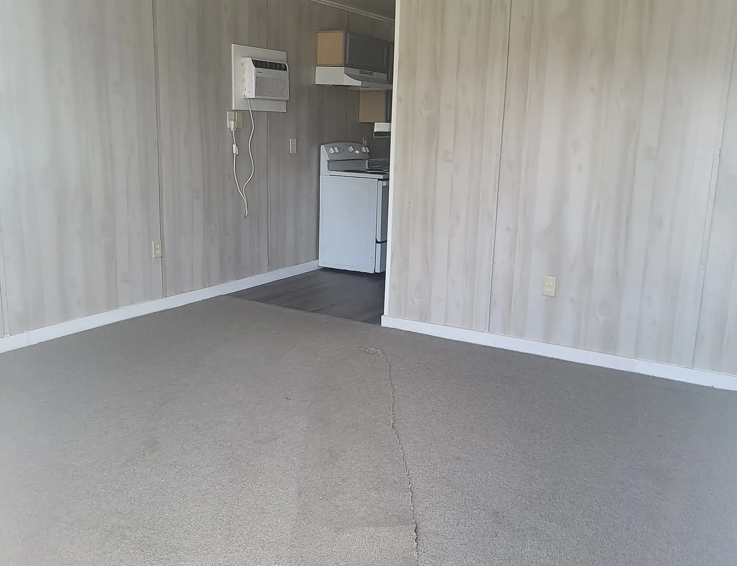 1 bed, 1000 sqft, $1,200 — Photo 4