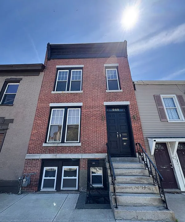 660 2nd Ave #2