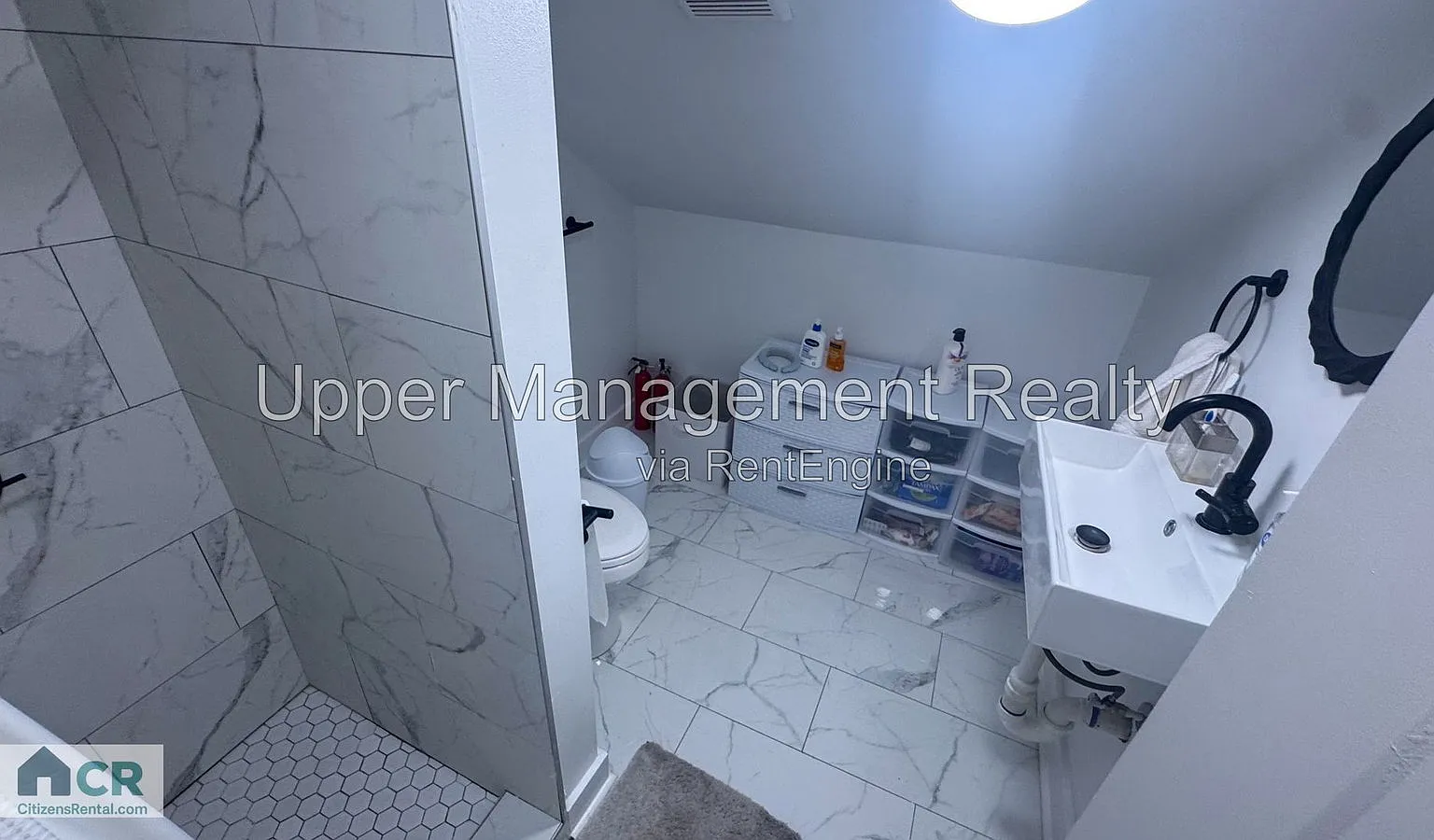 5 bed, 3.0 bath, $9,250 — Photo 3