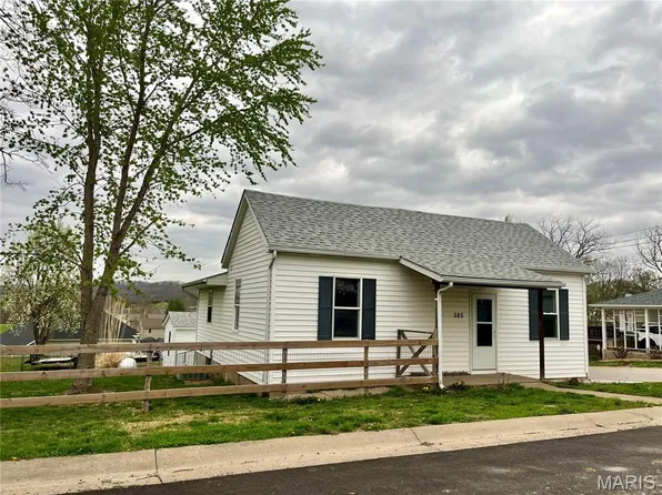 505 E North St, Marthasville, MO 63357