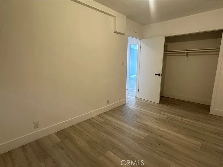14222 Calvert St #3 — Photo 4