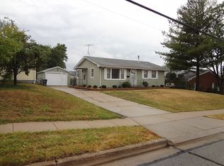 1509 42nd St NE, Cedar Rapids, IA 52402