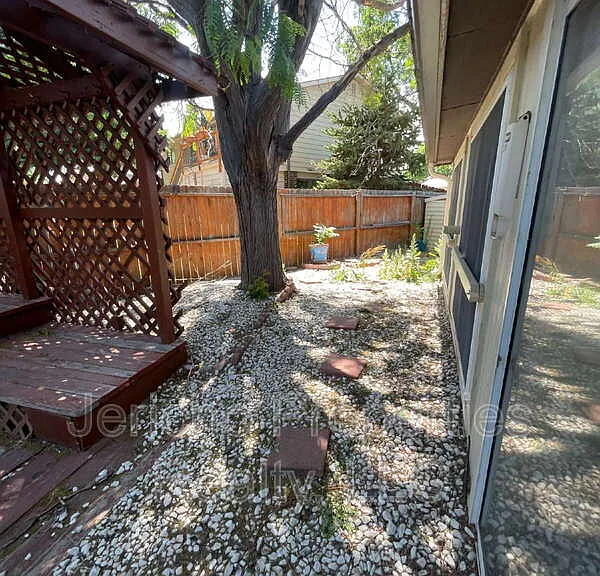 1180 S Kline Way — Photo 26