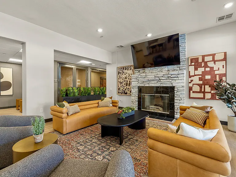 Carmel Creek — Photo 24