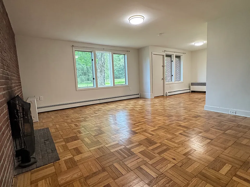 48 College Ave #3