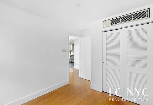 Rented by Keller Williams NYC | media 13