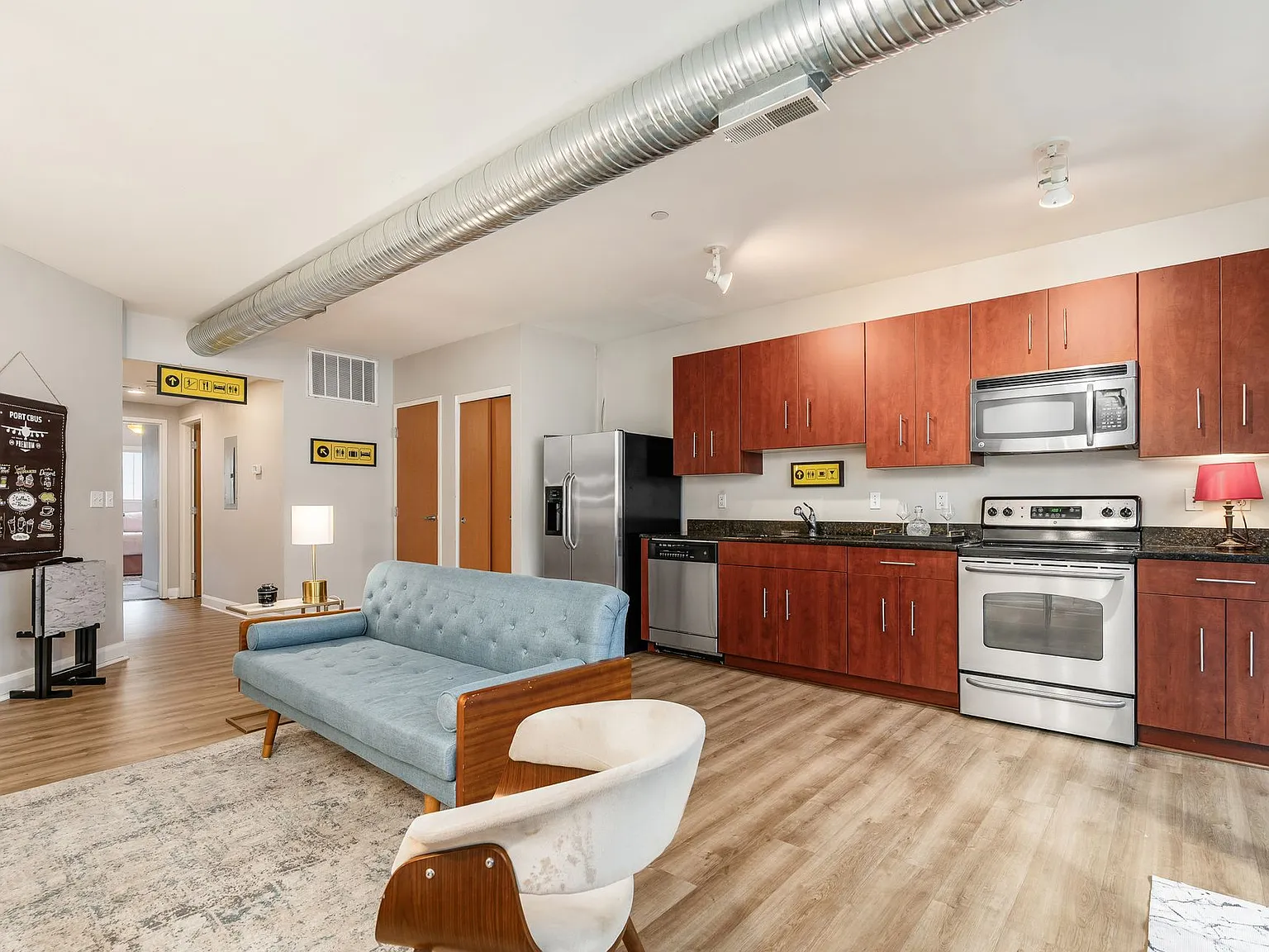 1 bed, 639 sqft, $1,500 — Photo 3